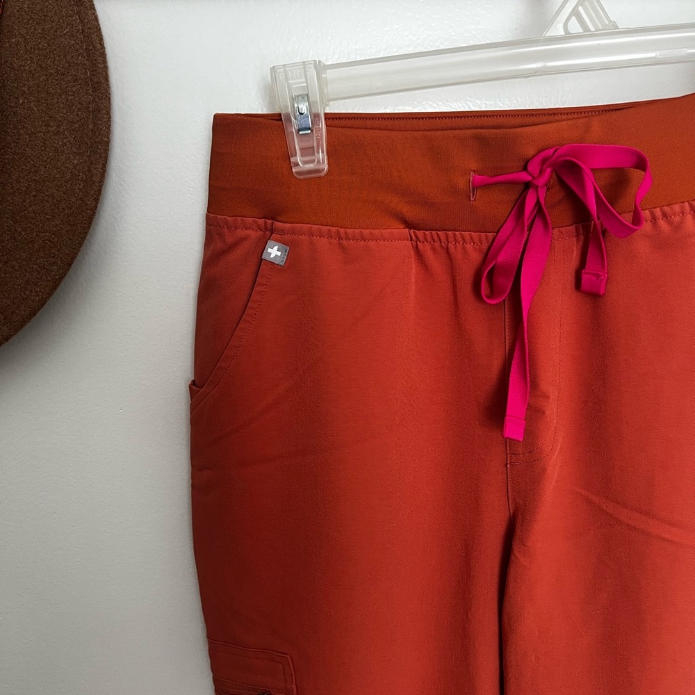 Figs Women's Pants Terracotta with Pink Tie